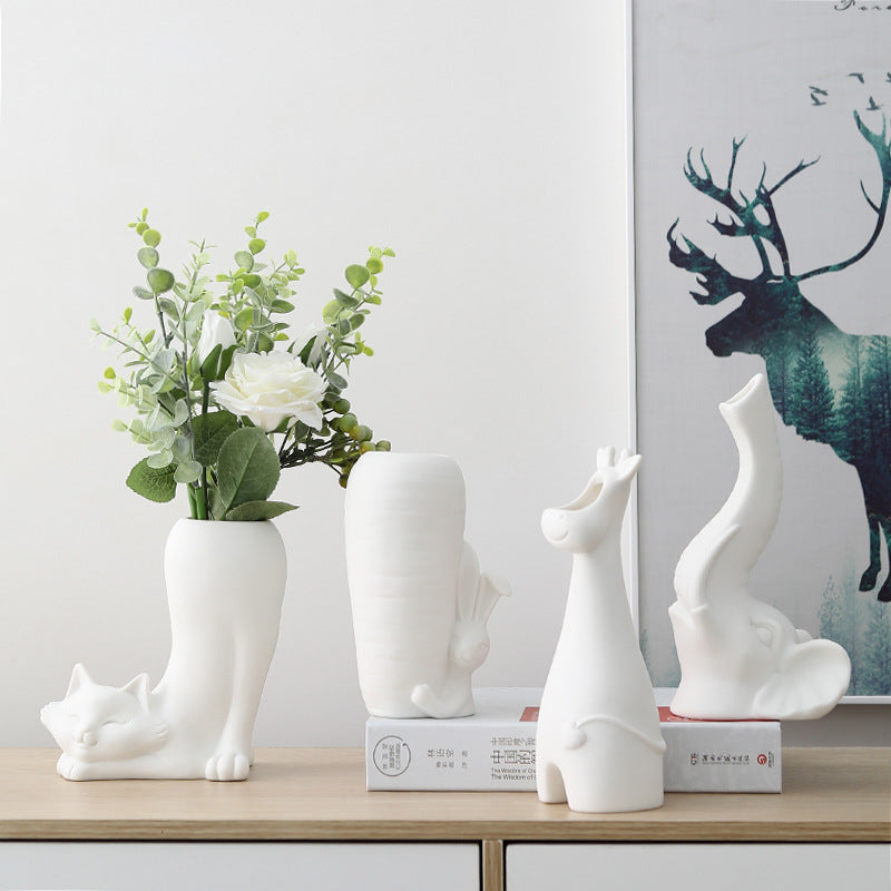 Minimalist Animal-Shaped Ceramic Vase - product image 1